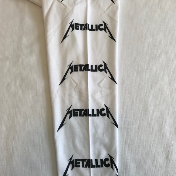 H&M METALLICA Long Sleeve T-shirt NEW M, L, XL - Picture 6 of 8